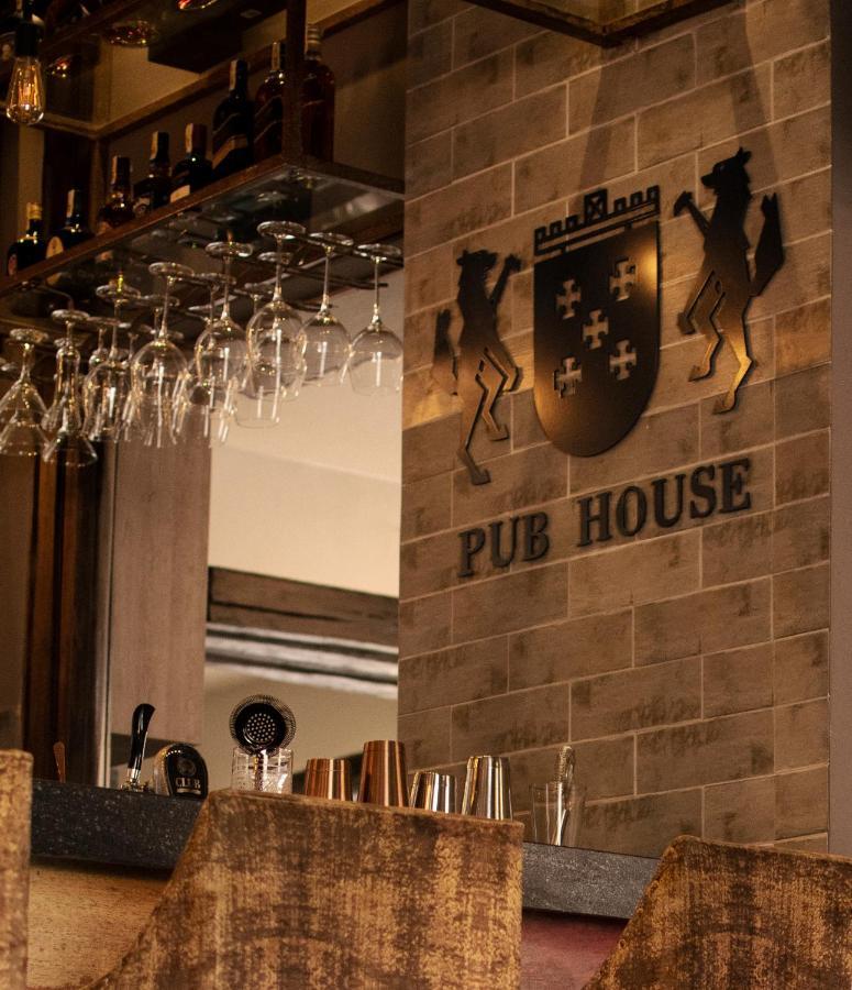 Hotel La Cofradia Pub-House Cuenca Dış mekan fotoğraf