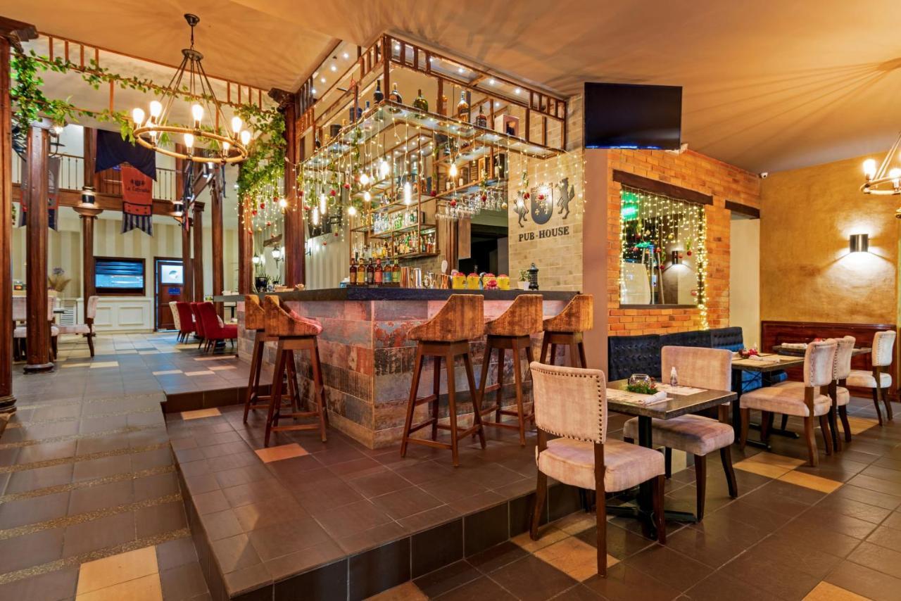 Hotel La Cofradia Pub-House Cuenca Dış mekan fotoğraf